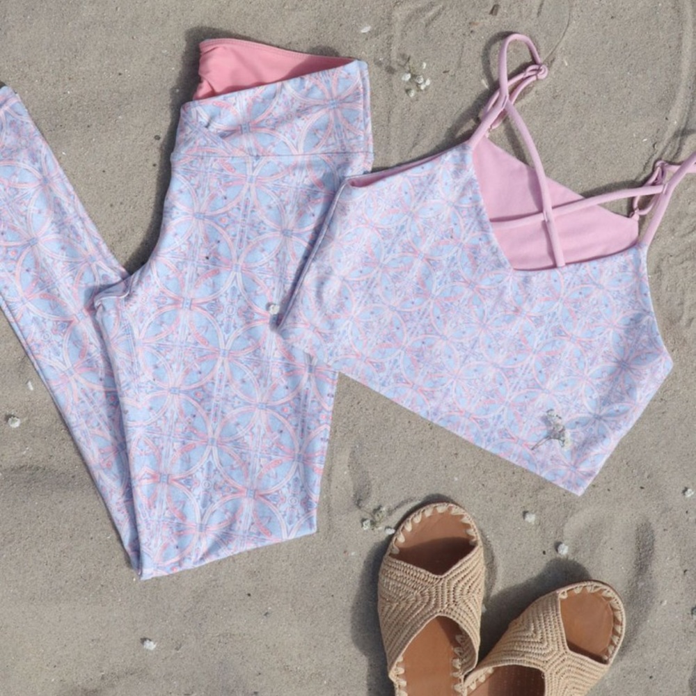 Wolven Threads Matching Set